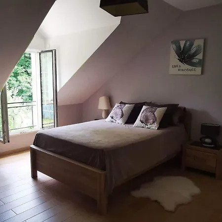 Au Calme Homestay